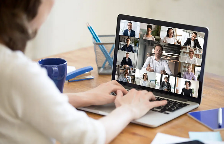 women using online meeting 